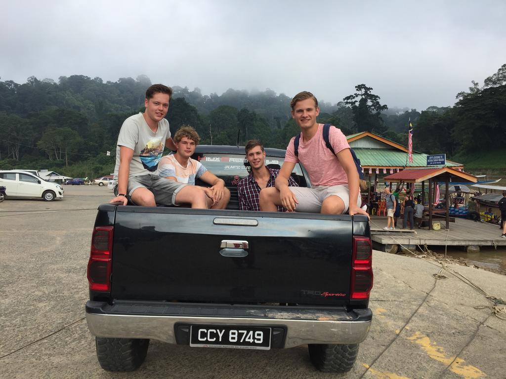 Dtahan Motel Taman Negara Kuala Tahan Zewnętrze zdjęcie